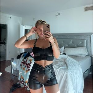 Brooklyn Karma super cool and comfy going out top lux